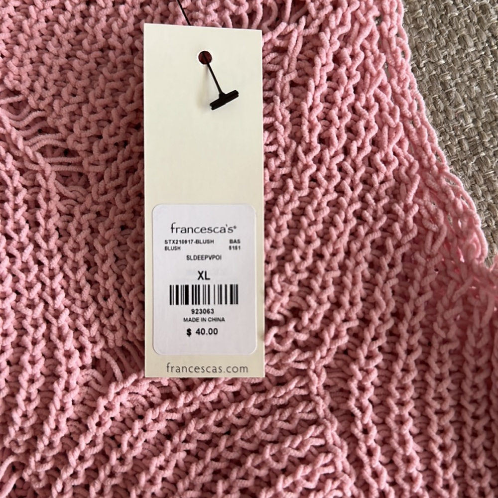 Women’s Tank Sweater - Picture 4 of 4